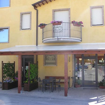 Albergo Le 2 Rose San Severino Marche Zewnętrze zdjęcie