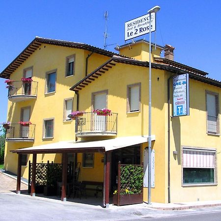 Albergo Le 2 Rose San Severino Marche Zewnętrze zdjęcie