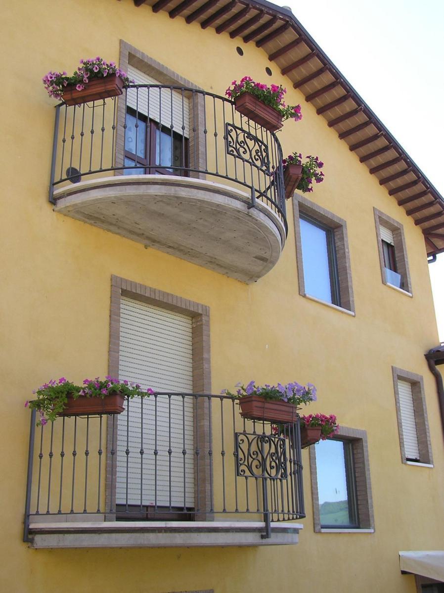 Albergo Le 2 Rose San Severino Marche Zewnętrze zdjęcie