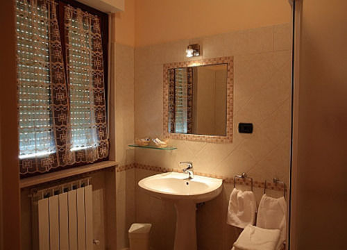 Albergo Le 2 Rose San Severino Marche Zewnętrze zdjęcie